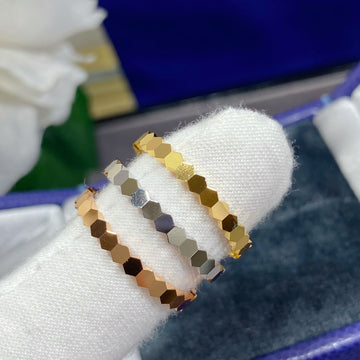 [Elara jewelsry ]BEE LOVE SMALL RING