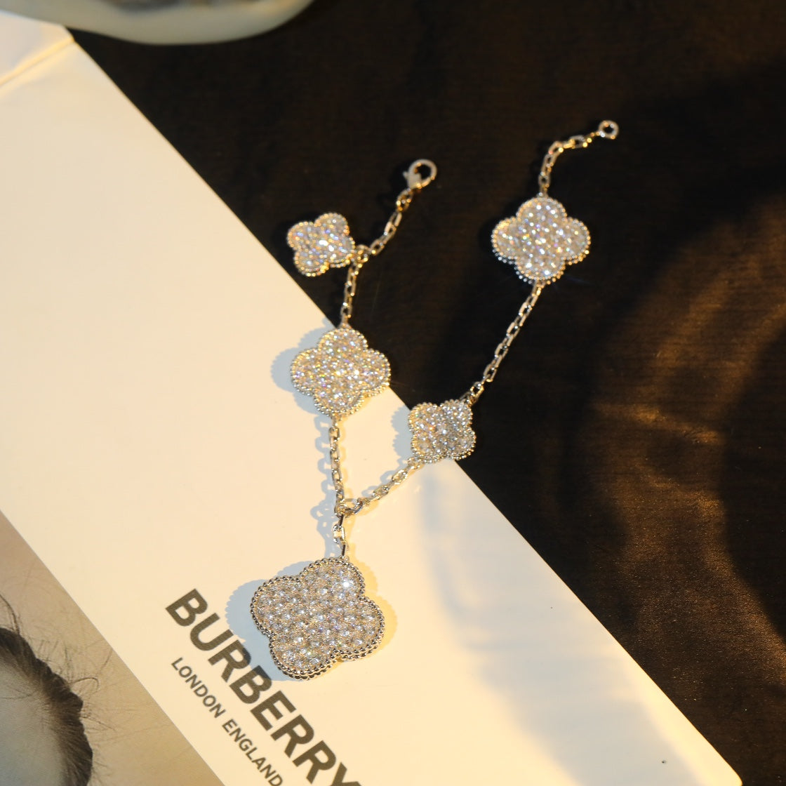 [Elara jewelsry ]CLOVER BRACELET 5 MOTIF SILVER DIAMOND PAVED