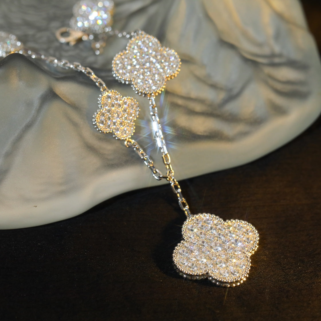 [Elara jewelsry ]CLOVER BRACELET 5 MOTIF SILVER DIAMOND PAVED