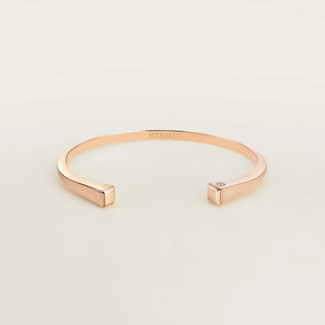 [Elara jewelsry]CLOU DE FORGE SQUARE CONE STUDS OPEN CUFF ONE SIZE