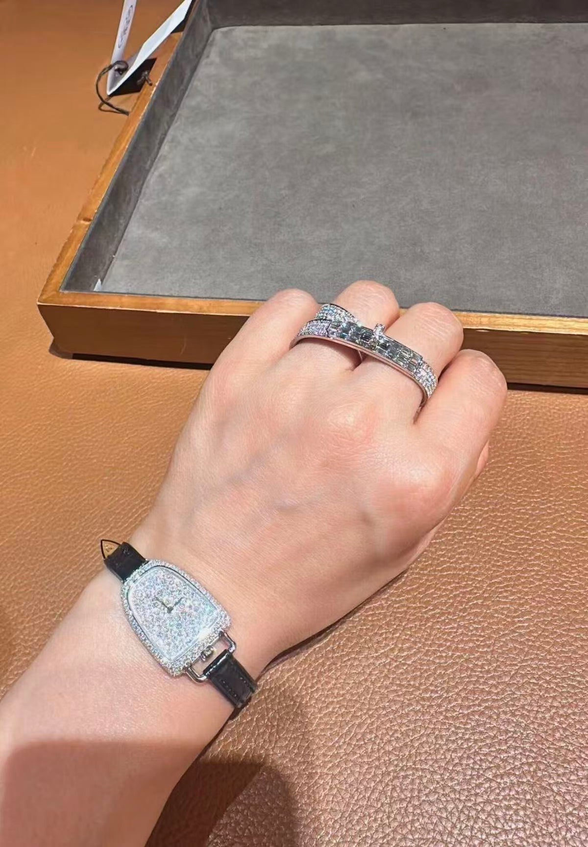 [Elara jewelsry]NEW STYLE FULL CIRCLE DOUBLE DIAMOND RING