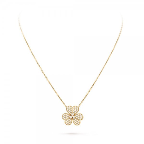 [Elara jewelsry ]FLOWER DIAMOND NECKLACE