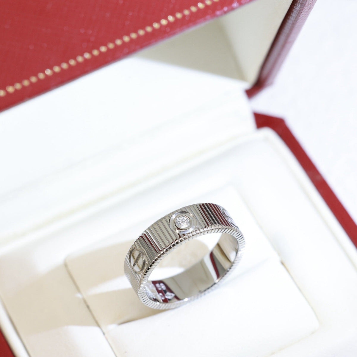 [Elara jewelsry]LOVE 6.5MM UNLIMITED 3 DIAMONDS RING