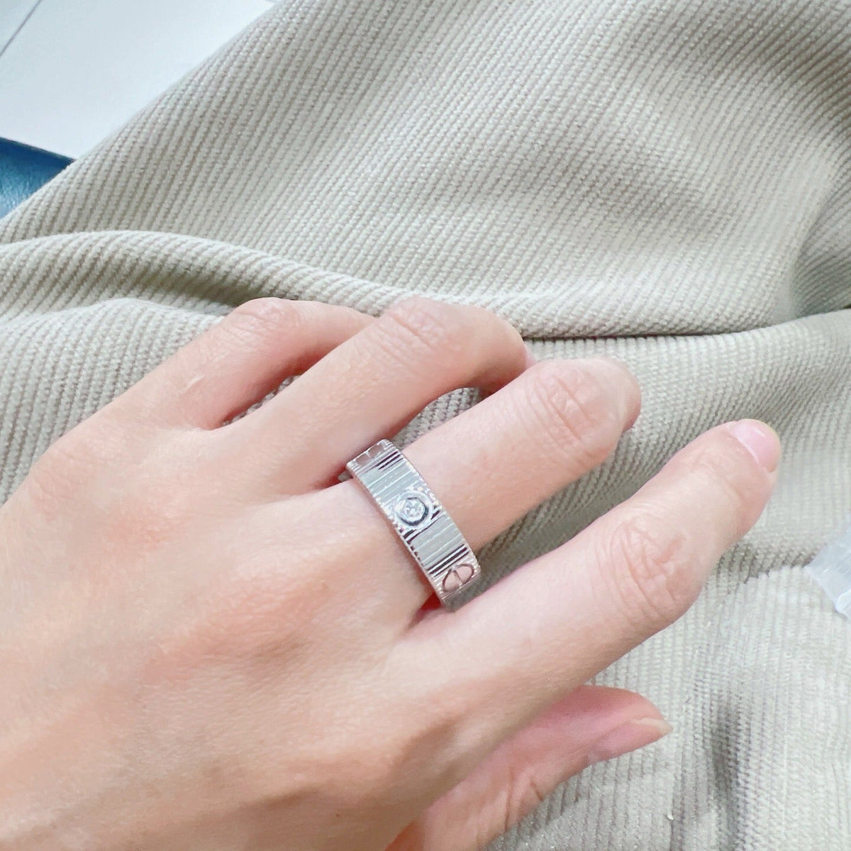 [Elara jewelsry]LOVE 6.5MM UNLIMITED 3 DIAMONDS RING