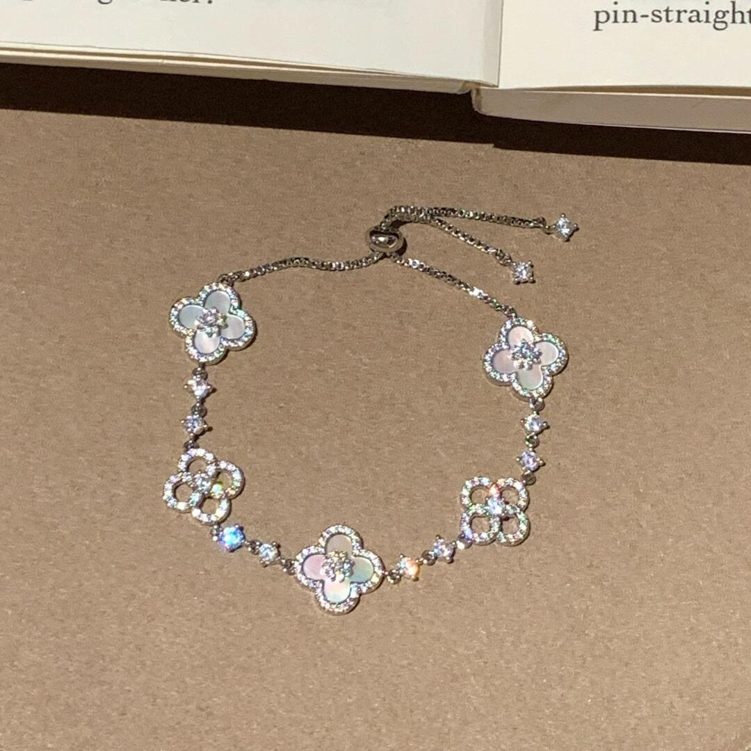 [Elara jewelsry ]CLOVER 5 MOTIF PINK BLUE RED WHITE BRACELET