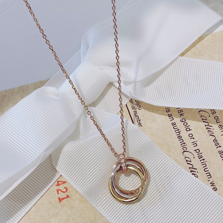 [Elara jewelsry ]TRINITY NECKLACE GOLD  DIAMONDS