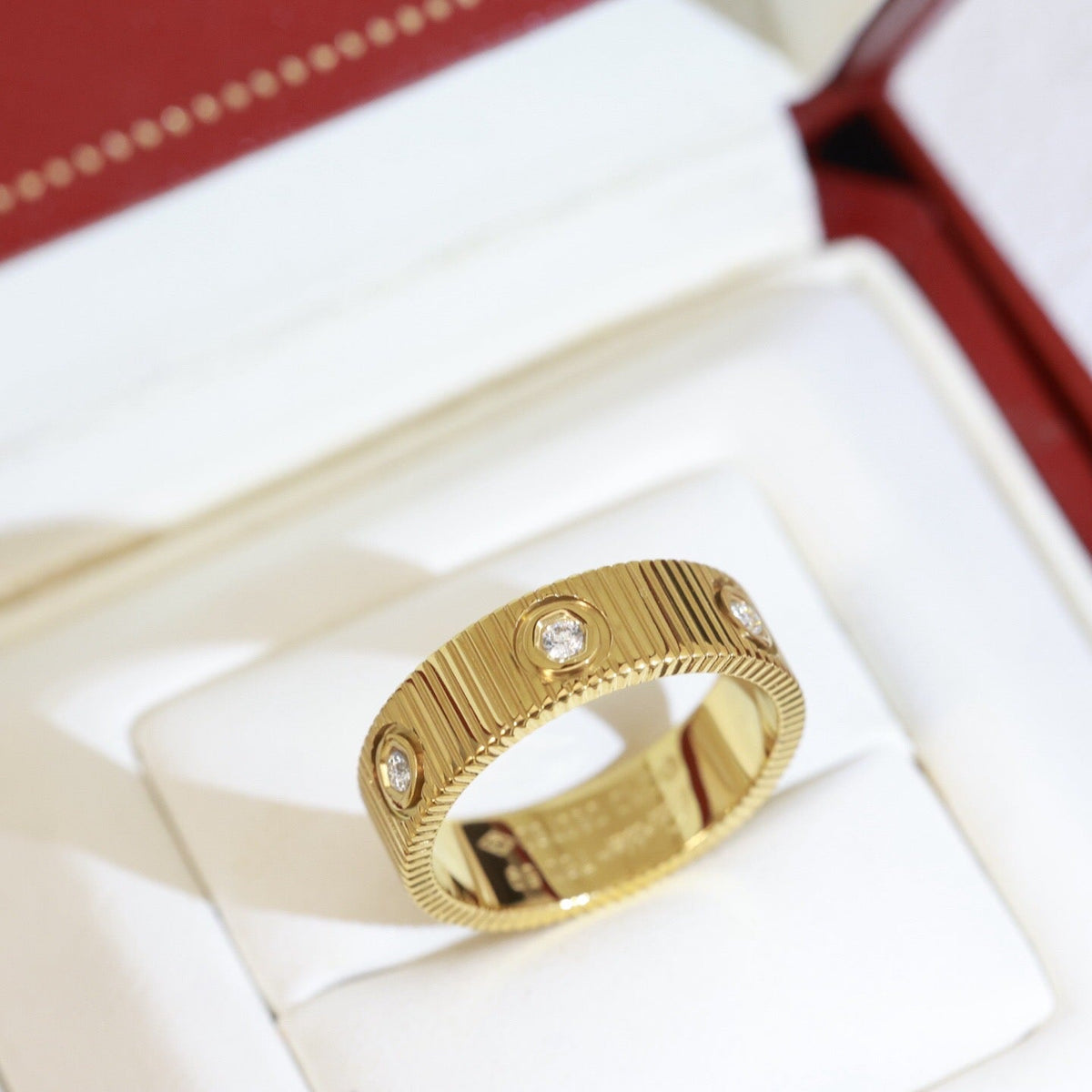 [Elara jewelsry]LOVE 6.5MM UNLIMITED 6 DIAMONDS RING