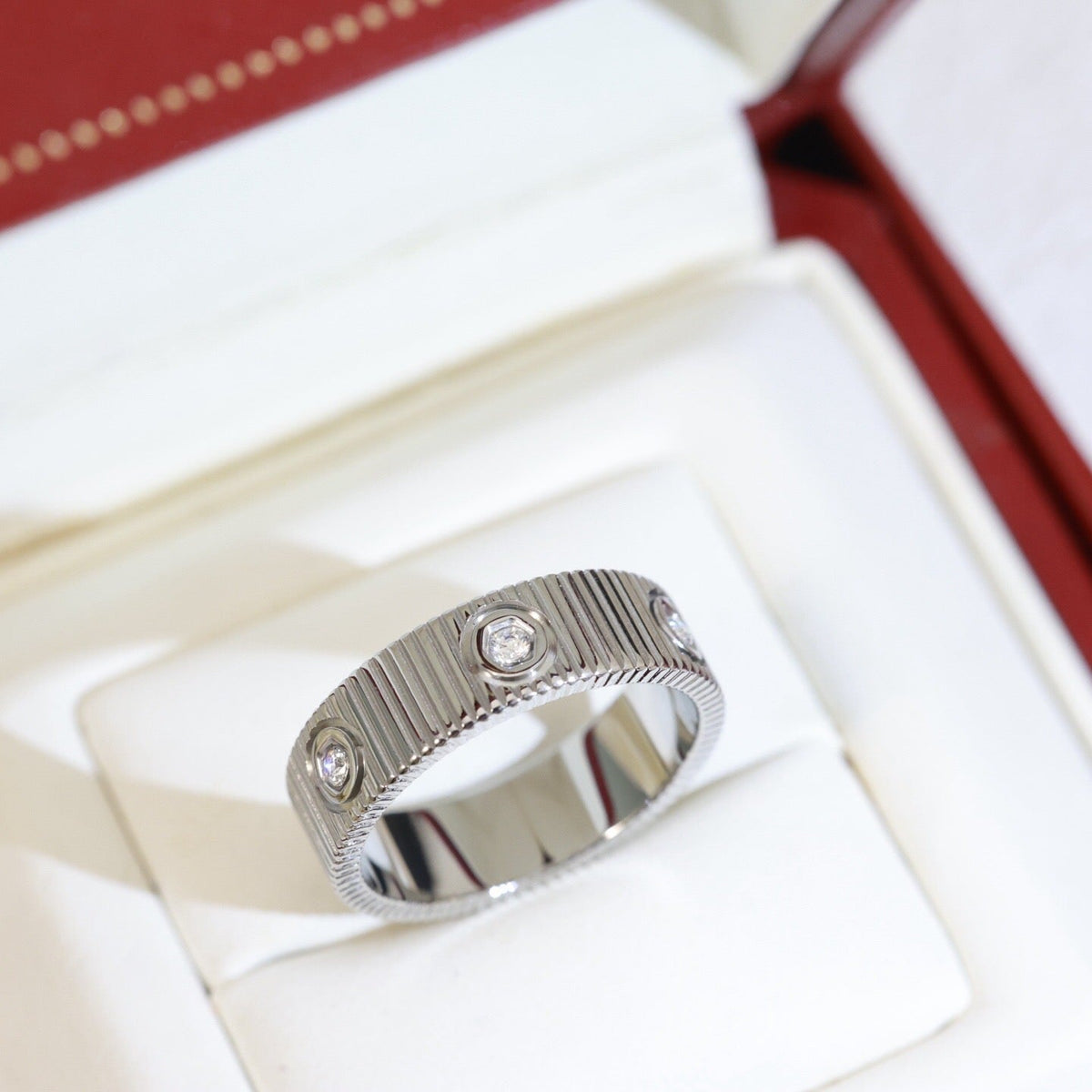 [Elara jewelsry]LOVE 6.5MM UNLIMITED 6 DIAMONDS RING