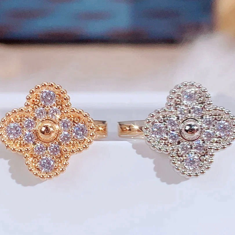 [Elara jewelsry ]CLOVER DIAMOND RING