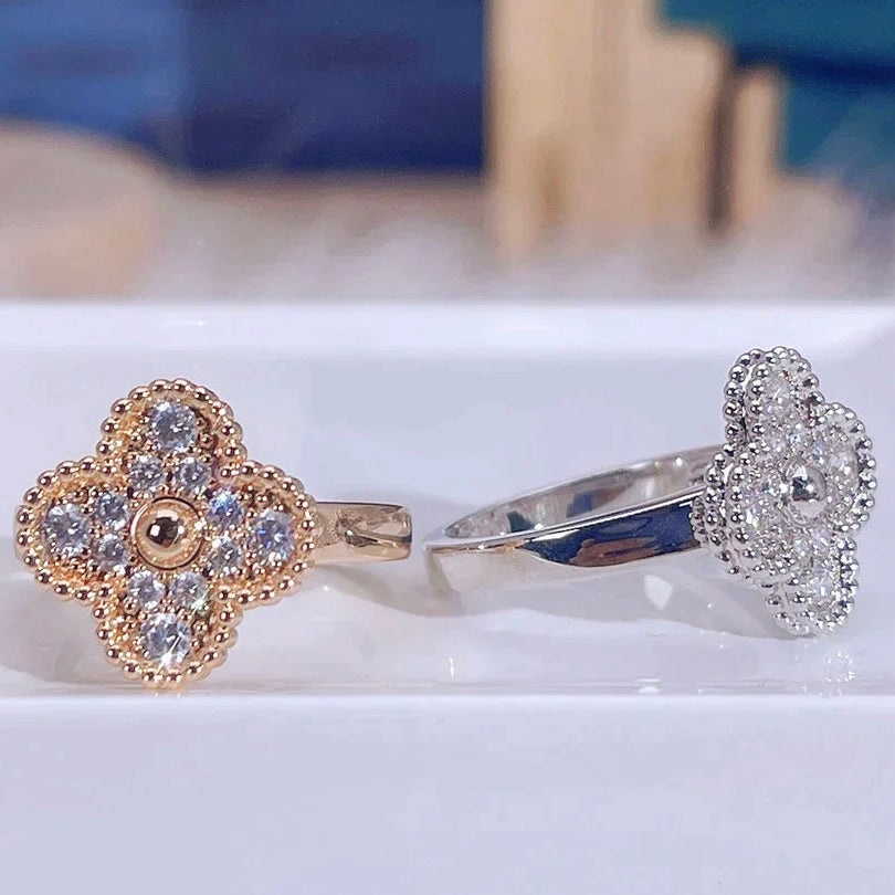 [Elara jewelsry ]CLOVER DIAMOND RING