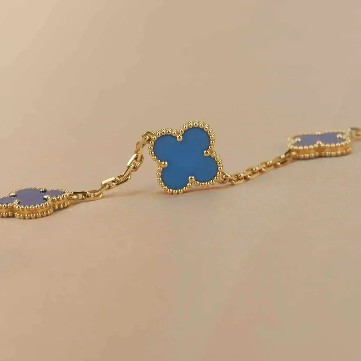 [Elara jewelsry ] CLOVER 5 MOTIF BLUE AGATE BRACELET COLLECTION