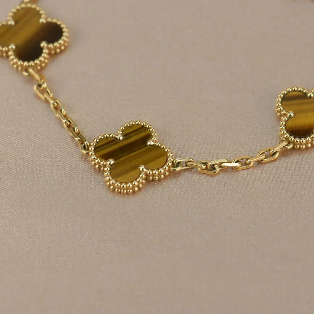 [Elara jewelsry ] CLOVER 5 MOTIFS TIGER EYE BRACELET COLLECTION
