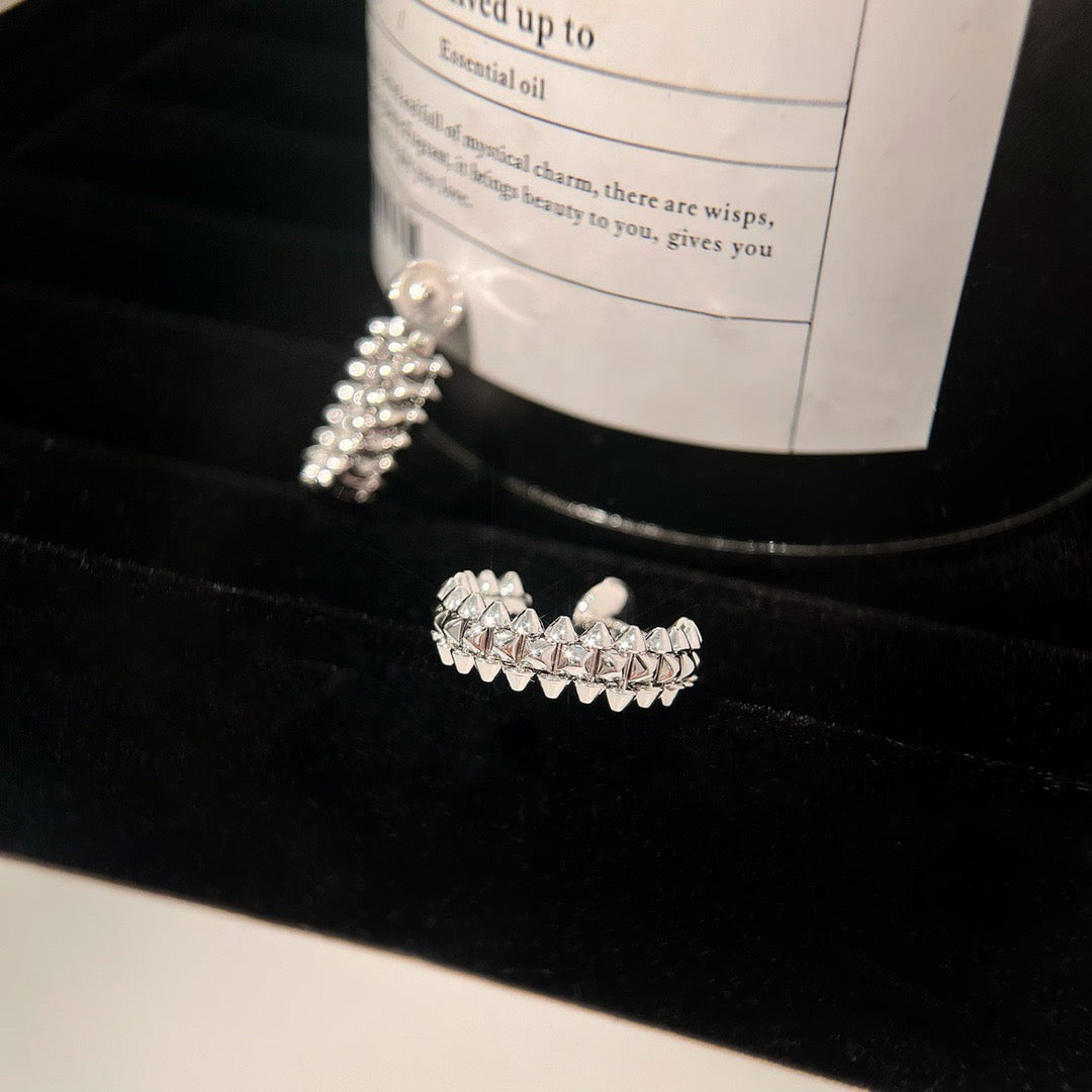 [Elara jewelsry ]CLASH SMALL HOOP EARRINGS