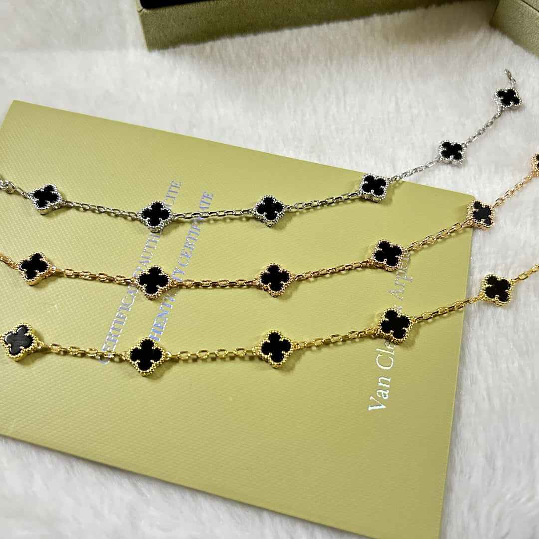 [Elara jewelsry ]CLOVER 6 MOTIF  ONYXS BRACELET