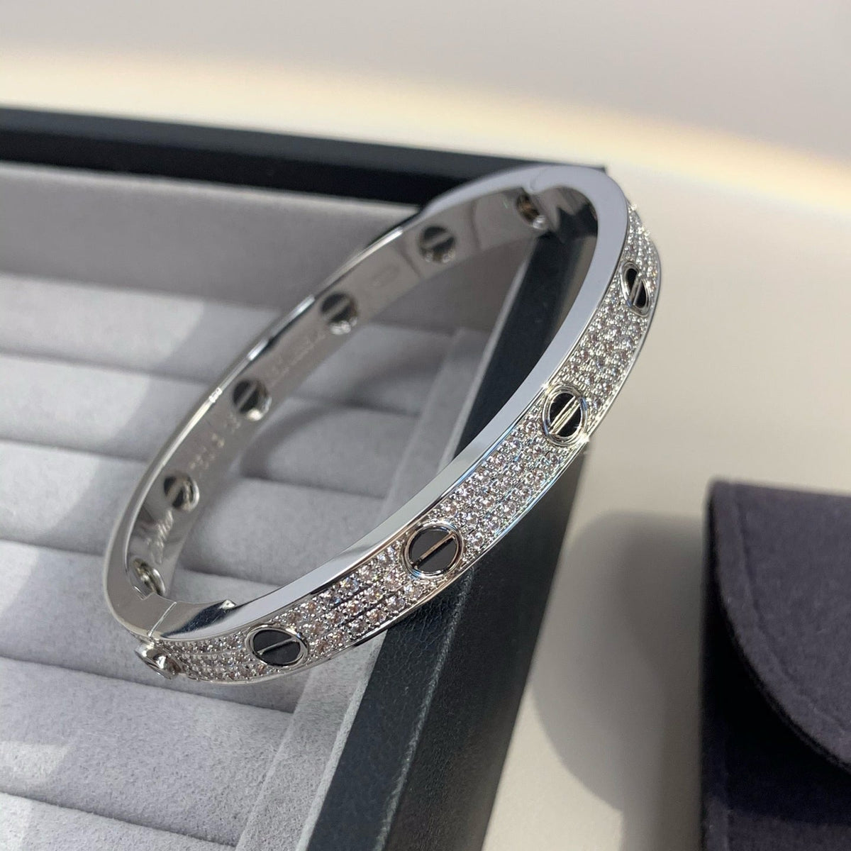 [Elara jewelsry ]LOVE BRACELET 6.1MM DIAMOND-PAVED CERAMIC