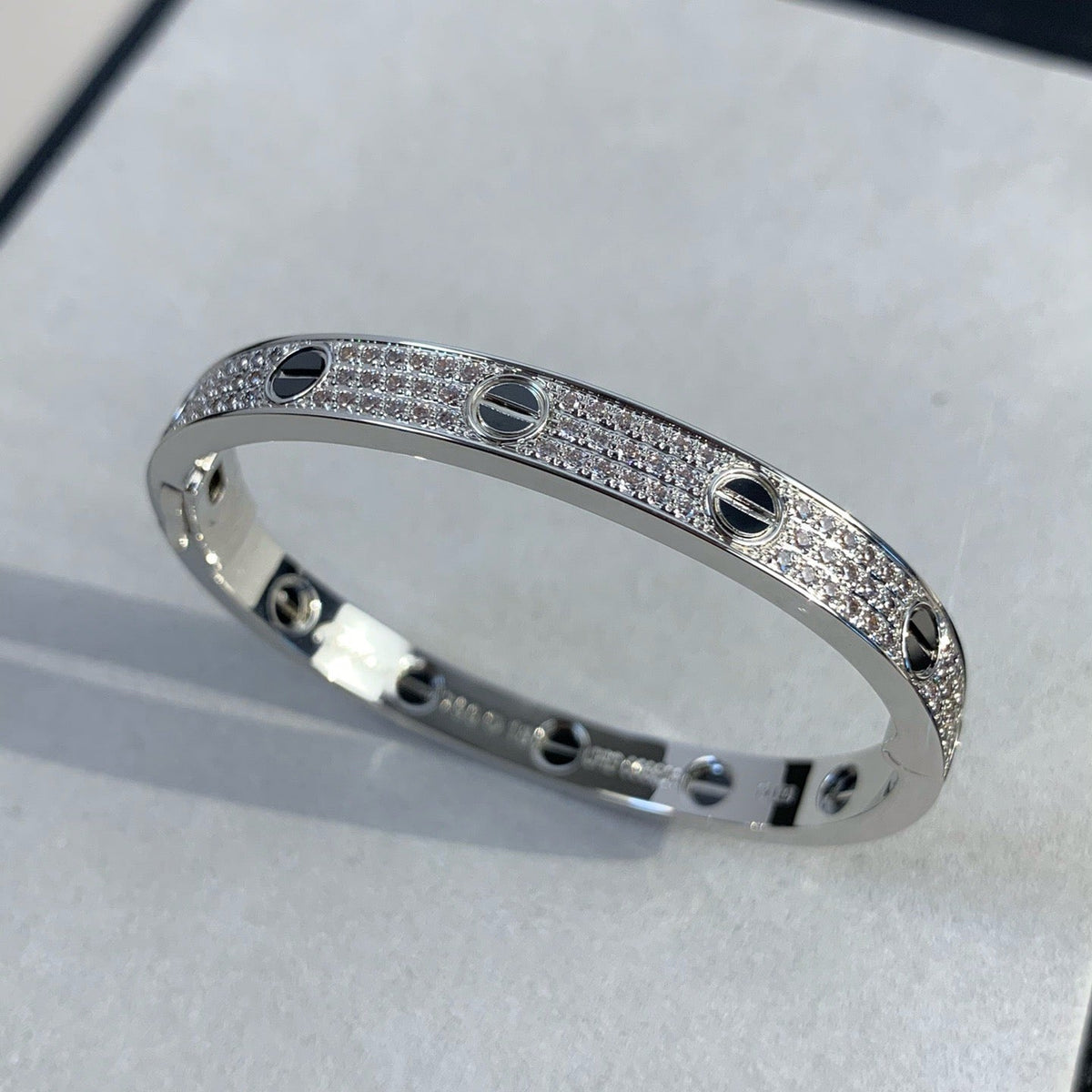 [Elara jewelsry ]LOVE BRACELET 6.1MM DIAMOND-PAVED CERAMIC