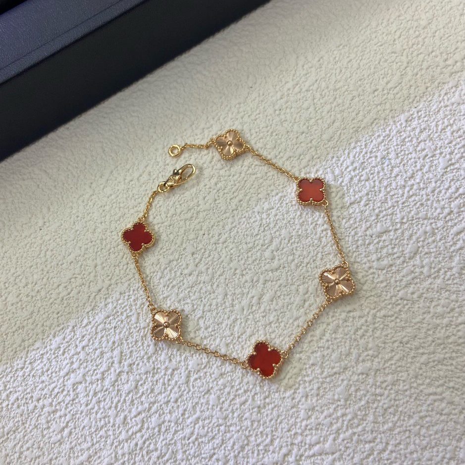 [Elara jewelsry ]CLOVER 6 MOTIF RED AGATE LASER BRACELET