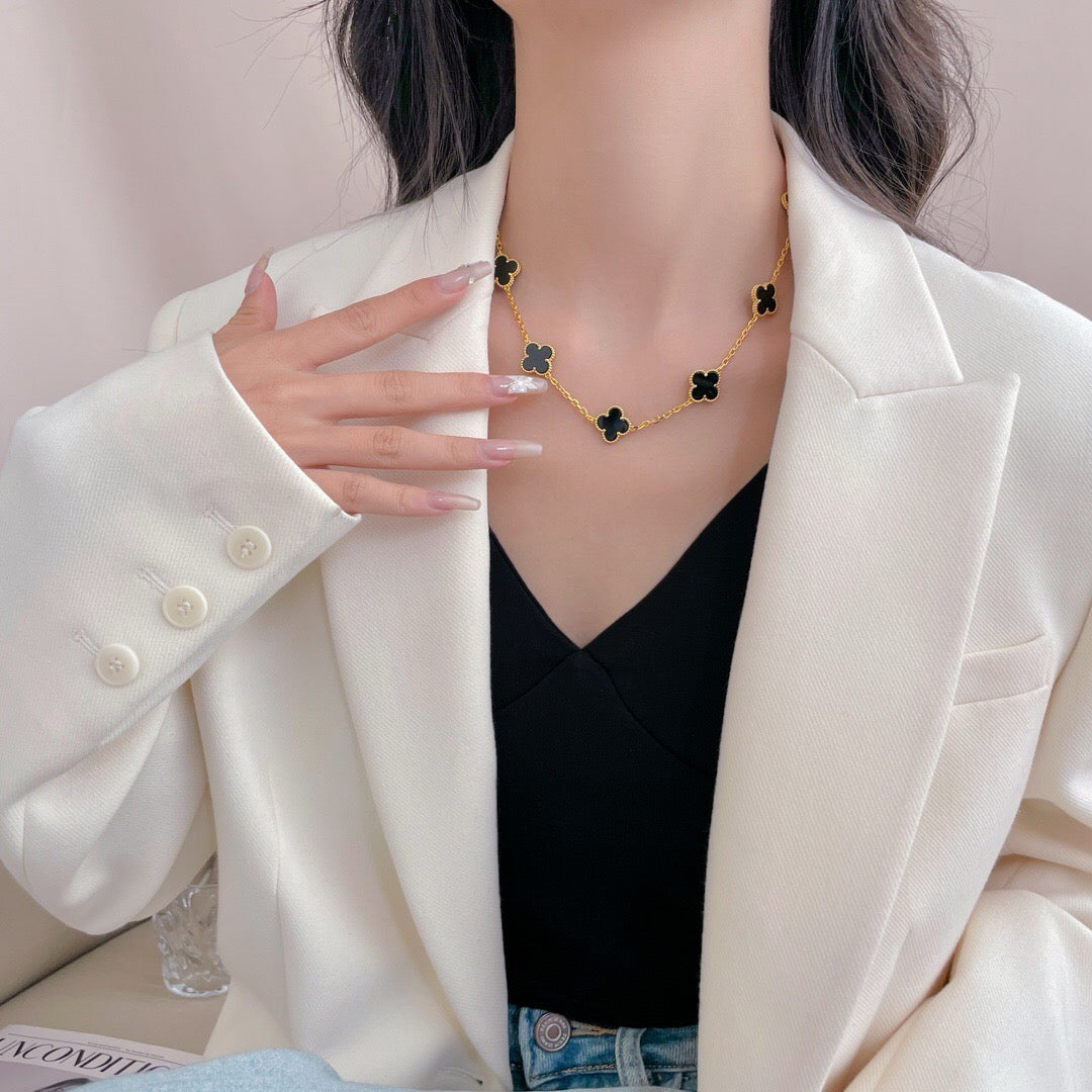 [Elara jewelsry ]CLOVER 10 MOTIFS ONYX NECKLACE