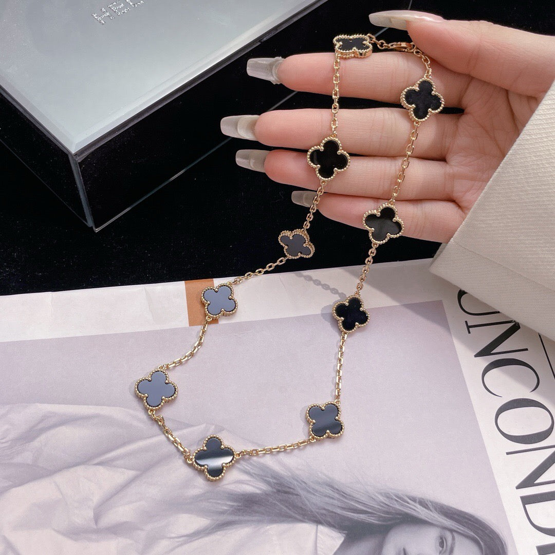 [Elara jewelsry ]CLOVER 10 MOTIFS ONYX NECKLACE
