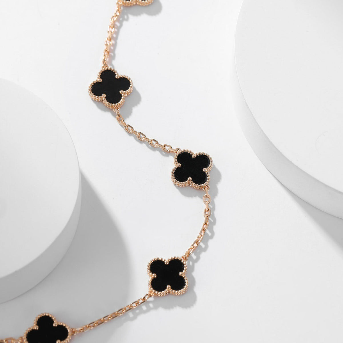 [Elara jewelsry ]CLOVER 10 MOTIFS ONYX NECKLACE