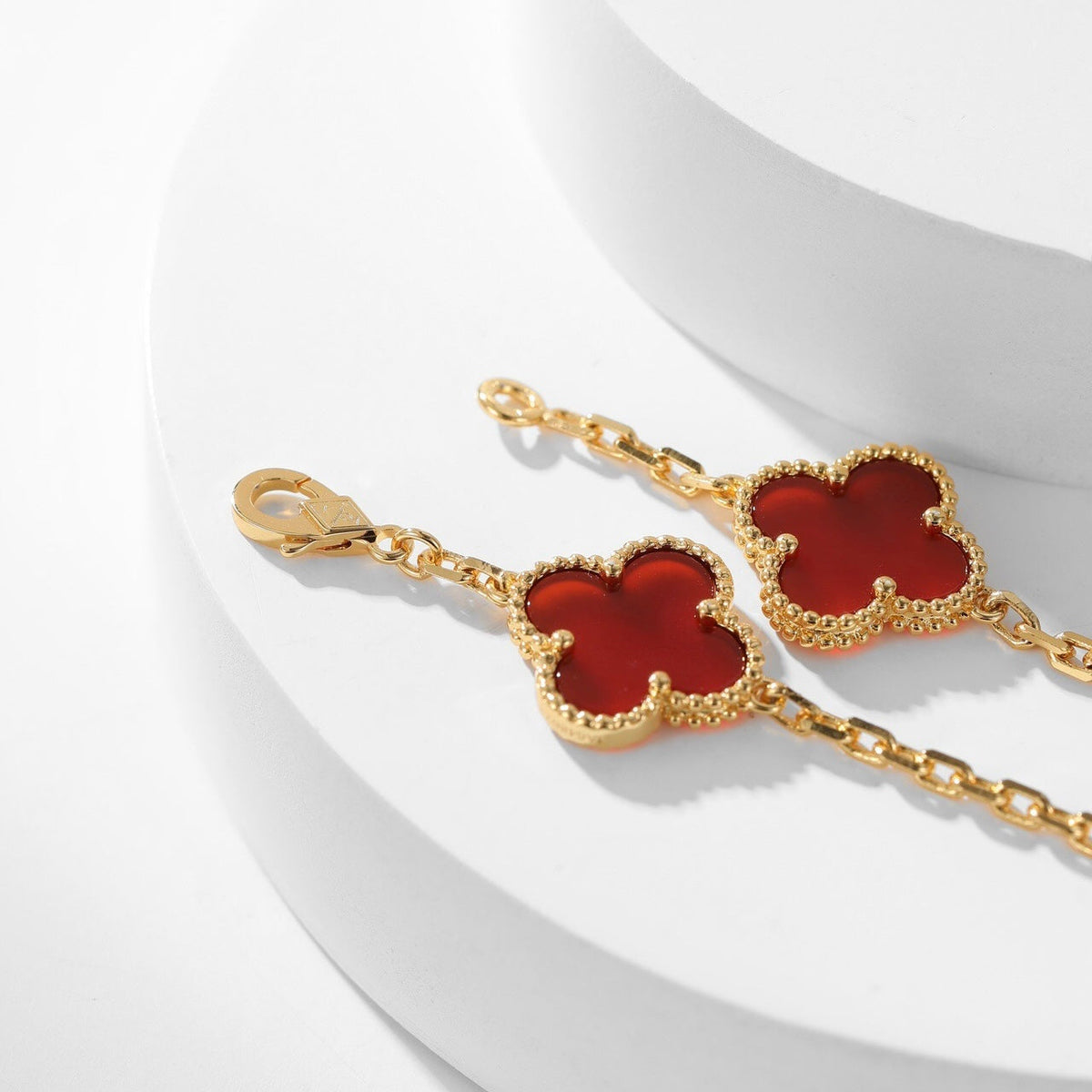 [Elara jewelsry ]CLOVER 10 MOTIFS CARNELIAN NECKLACE