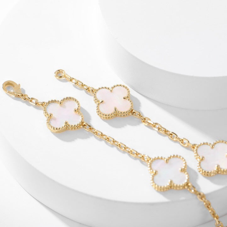 [Elara jewelsry ]CLOVER 10 MOTIFS WHITE MOTHER OF PEARL NECKLACE