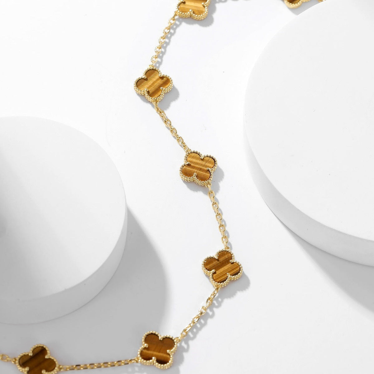[Elara jewelsry ]CLOVER 10 MOTIFS TIGER EYE NECKLACE