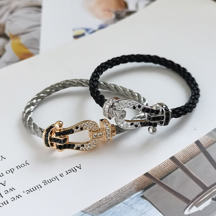 [Elara jewelsry ]FORCE LARGE HORSESHOE BLACK WHITE DIAMOND BRACELET SILVER