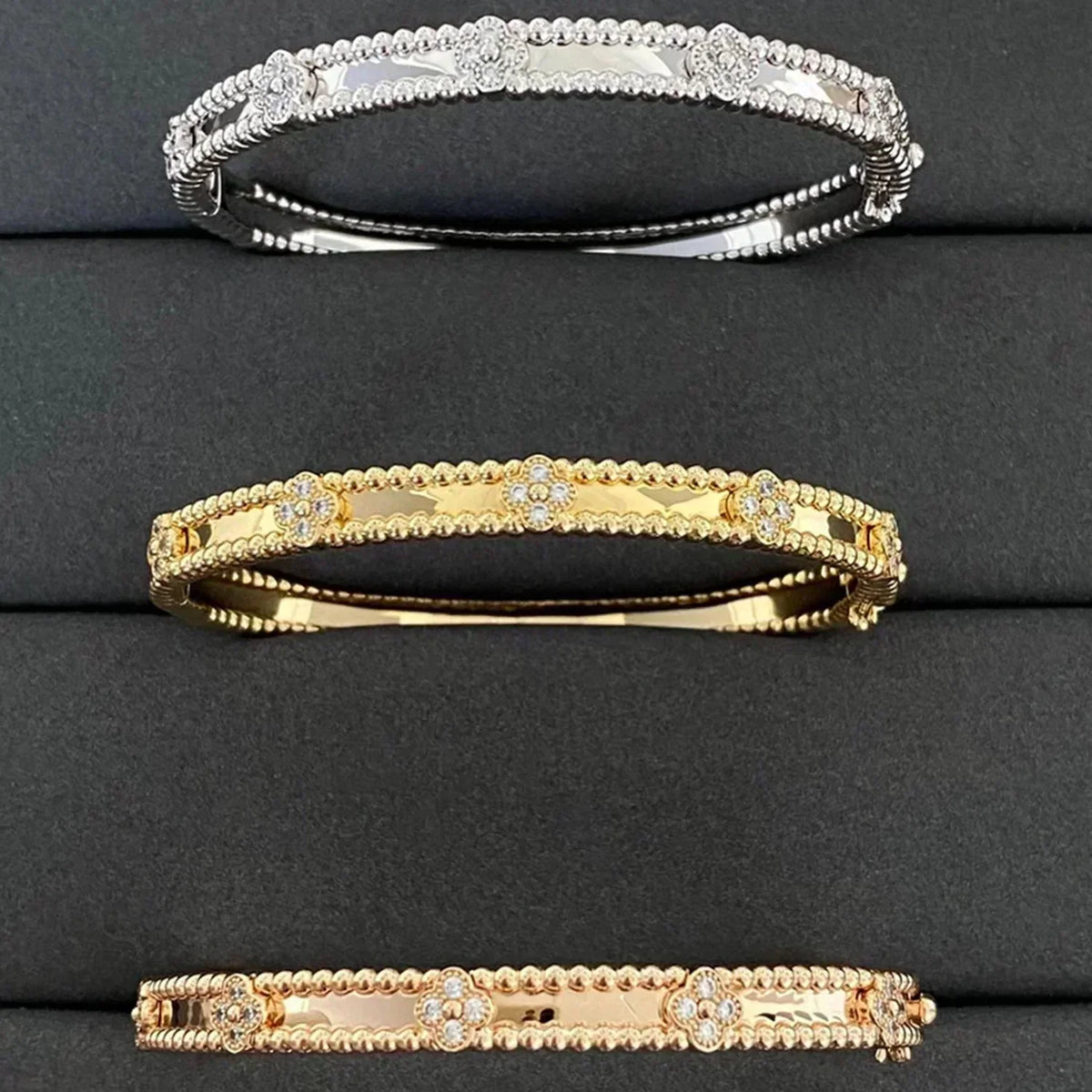 [Elara jewelsry ]CLOVER BRACELET 4MM DIAMONDS