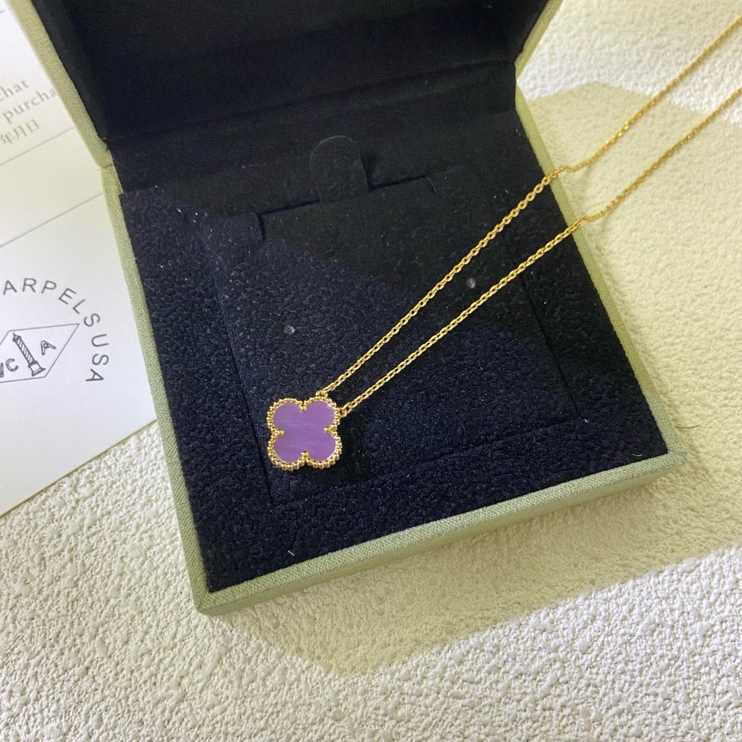 [Elara jewelsry ]CLOVER 15MM  PURPLE VIOLET NECKLACE