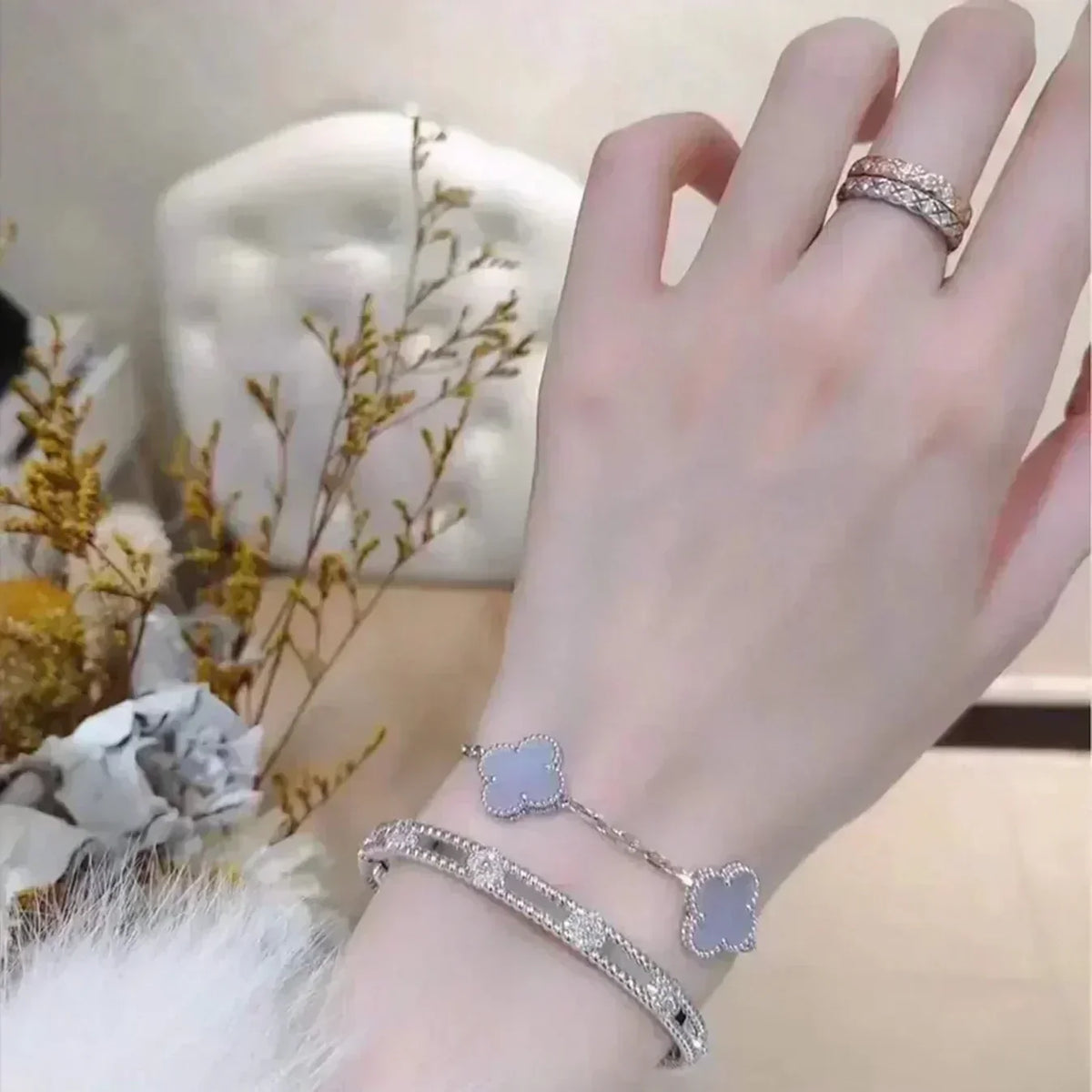 [Elara jewelsry ] CLOVER 5 MOTIF PURPLE CHALCEDONY BRACELET COLLECTION