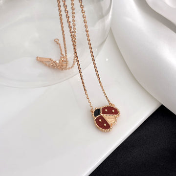 [Elara jewelsry ]LUCKY  CARNELIANS LADYBUG NECKLACE