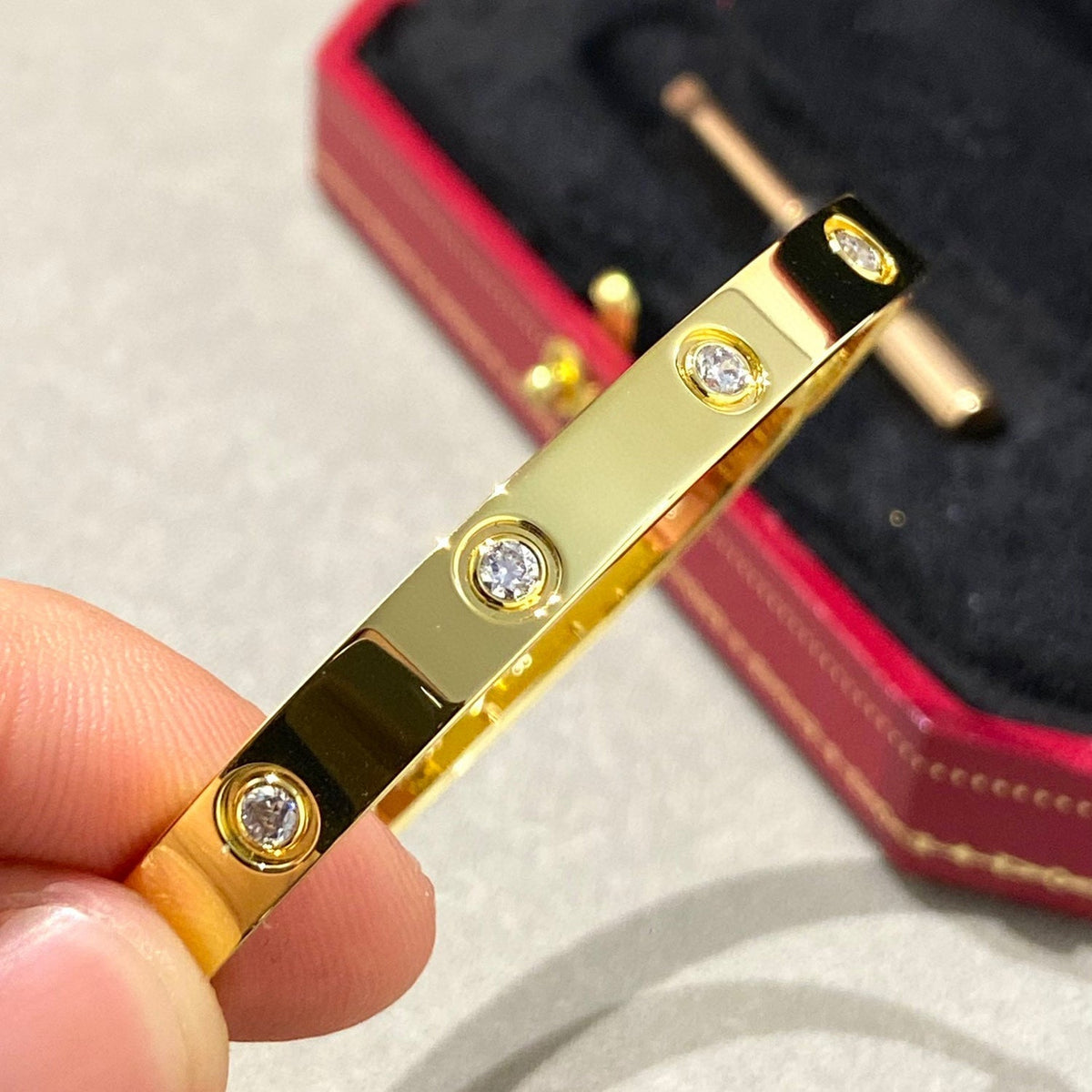 [Elara jewelsry ]LOVE BRACELET 6.1MM 10 DIAMONDS