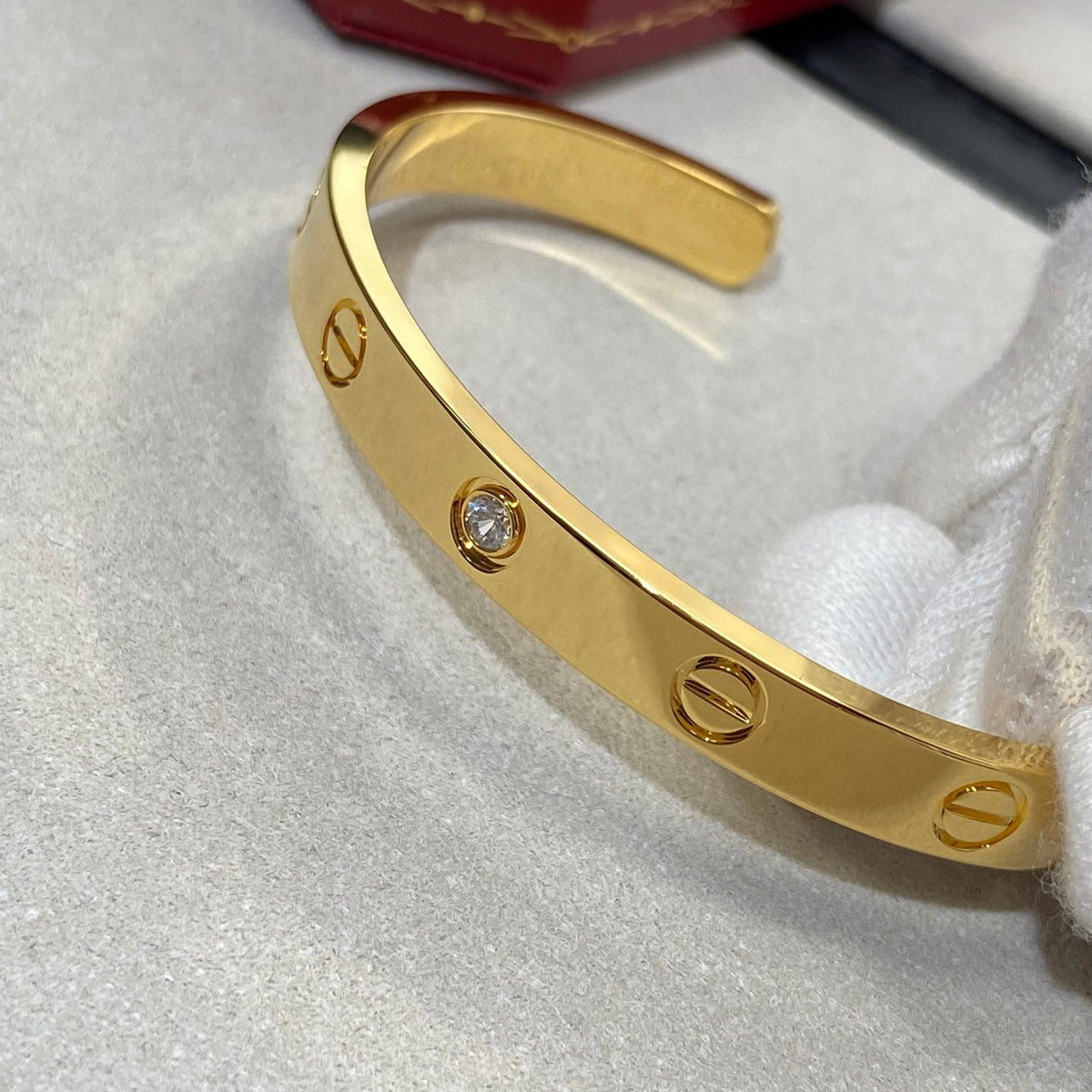 [Elara jewelsry ]LOVE BRACELET 6.1MM 1 DIAMOND OPEN CUFF