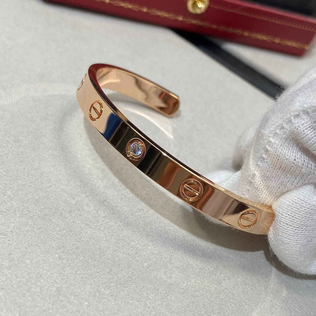 [Elara jewelsry ]LOVE BRACELET 6.1MM 1 DIAMOND OPEN CUFF