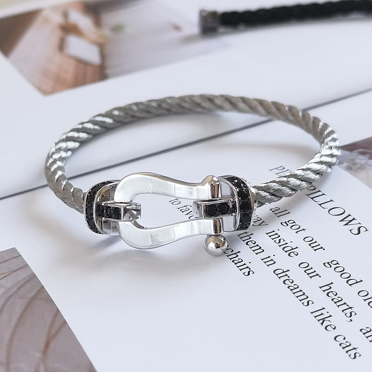 [Elara jewelsry ]FORCE LARGE HORSESHOE BLACK DIAMOND BRACELET SILVER