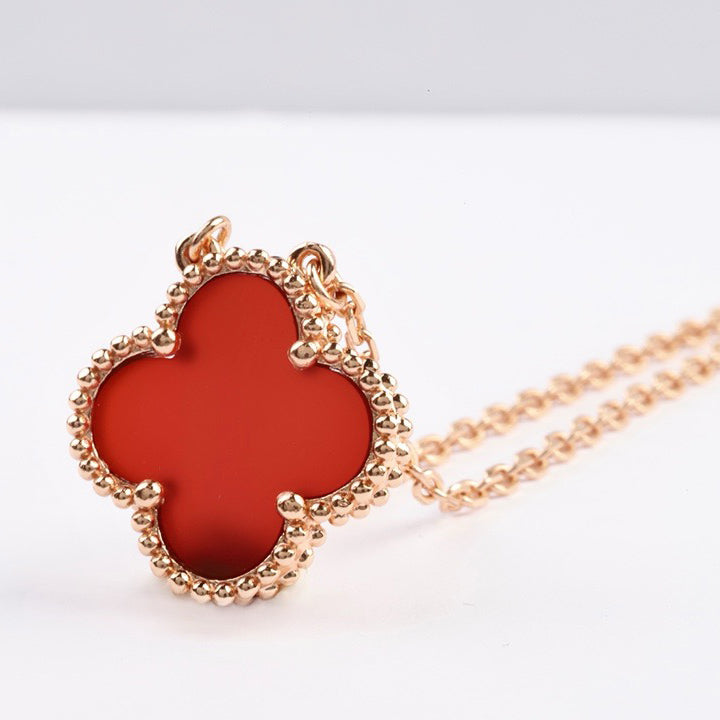 [Elara jewelsry ]CLOVER 15MM CARNELIAN SINGLE FLOWER NECKLACE