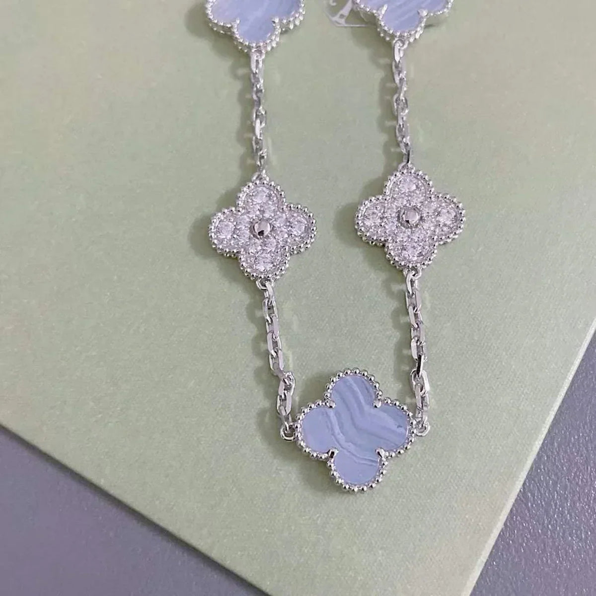 [Elara jewelsry ] CLOVER 5 MOTIF PURPLE CHALCEDONY BRACELET COLLECTION