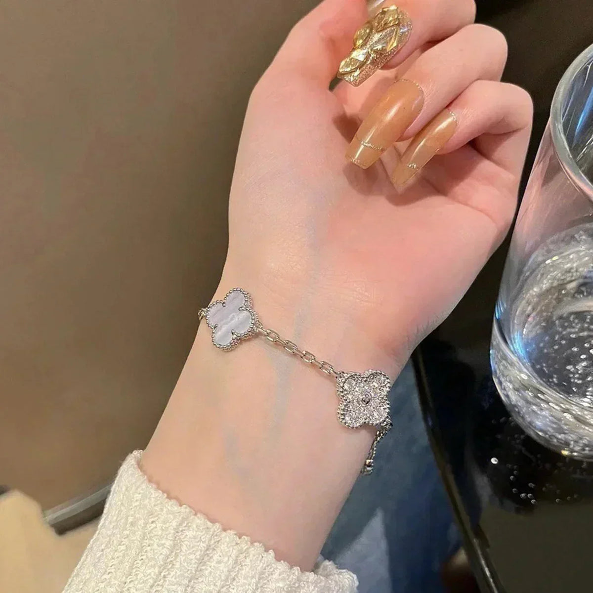 [Elara jewelsry ] CLOVER 5 MOTIF PURPLE CHALCEDONY BRACELET COLLECTION