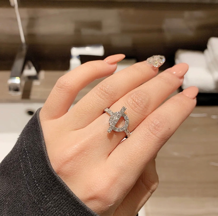 [Elara jewelsry ]ECHAPPEE RING SILVER DIAMOND