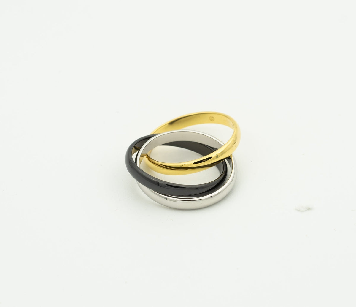 [Elara jewelsry ]TRINITY RING BLACK GOLD SILVER