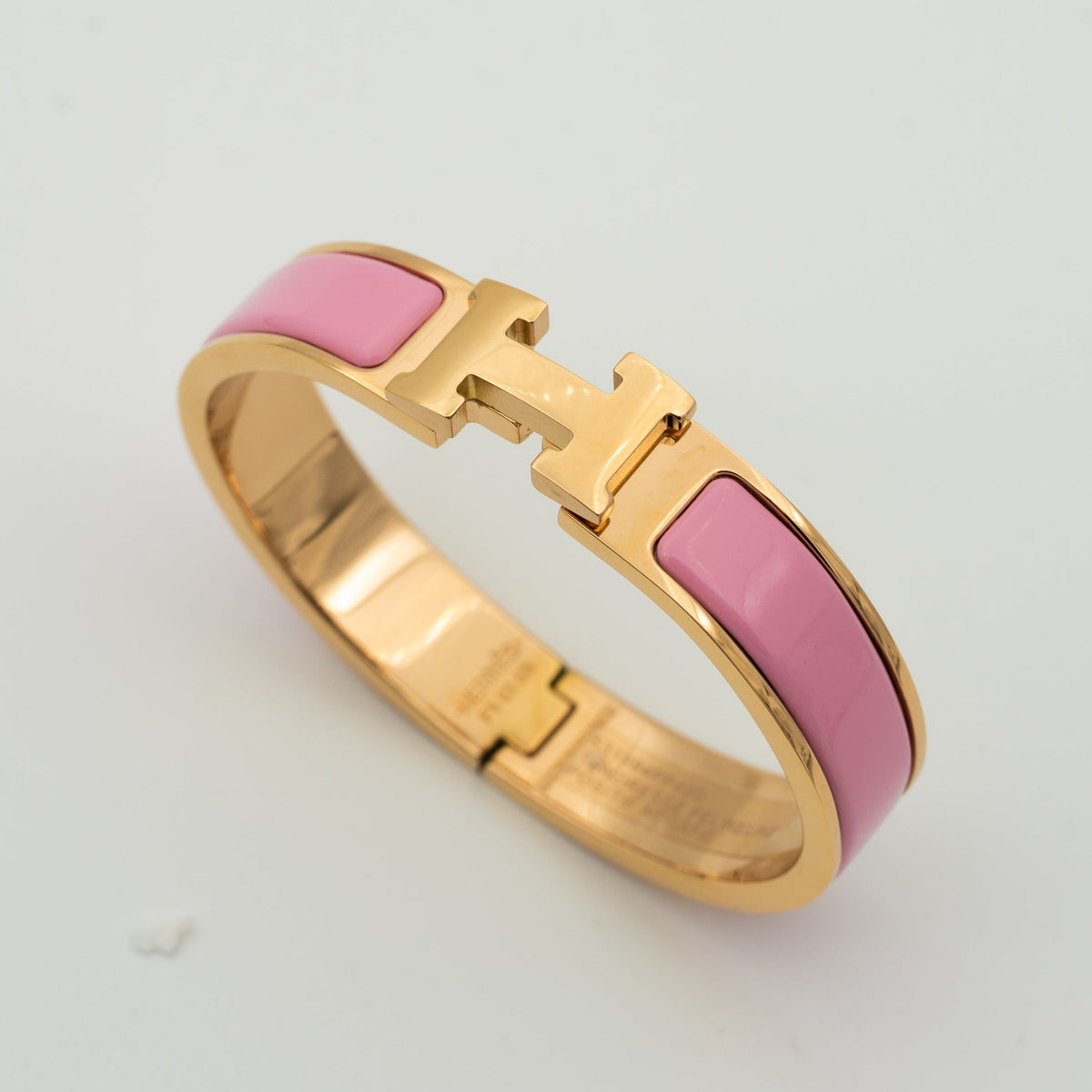 [Elara jewelsry ]H PINK BRACELET