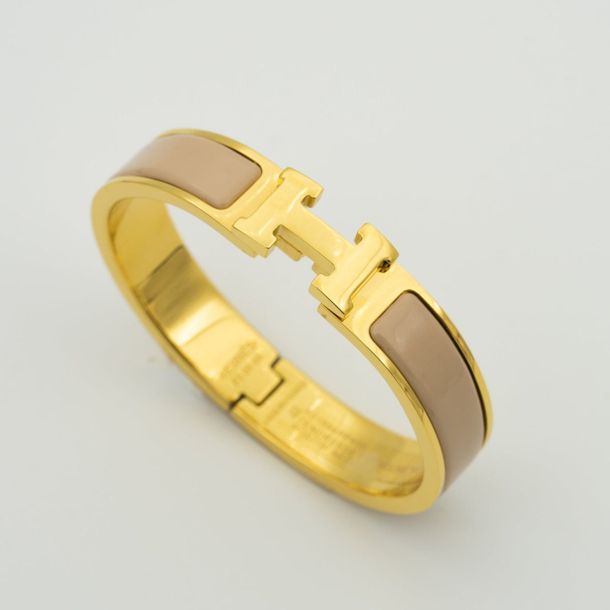 [Elara jewelsry ]H GREY BRACELET