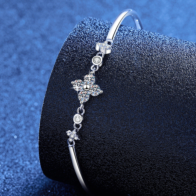 [Elara]CLOVER & TWIN-STAR MOISSANITE BRACELET