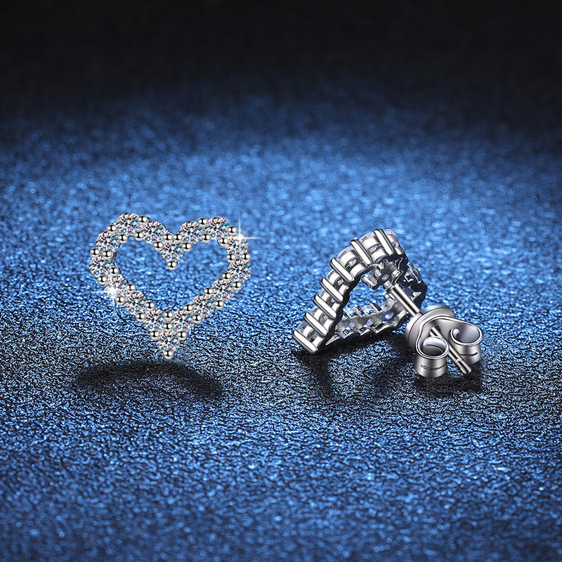 [Elara]SPARKLING HEART-SHAPED MOISSANITE STUD EARRINGS