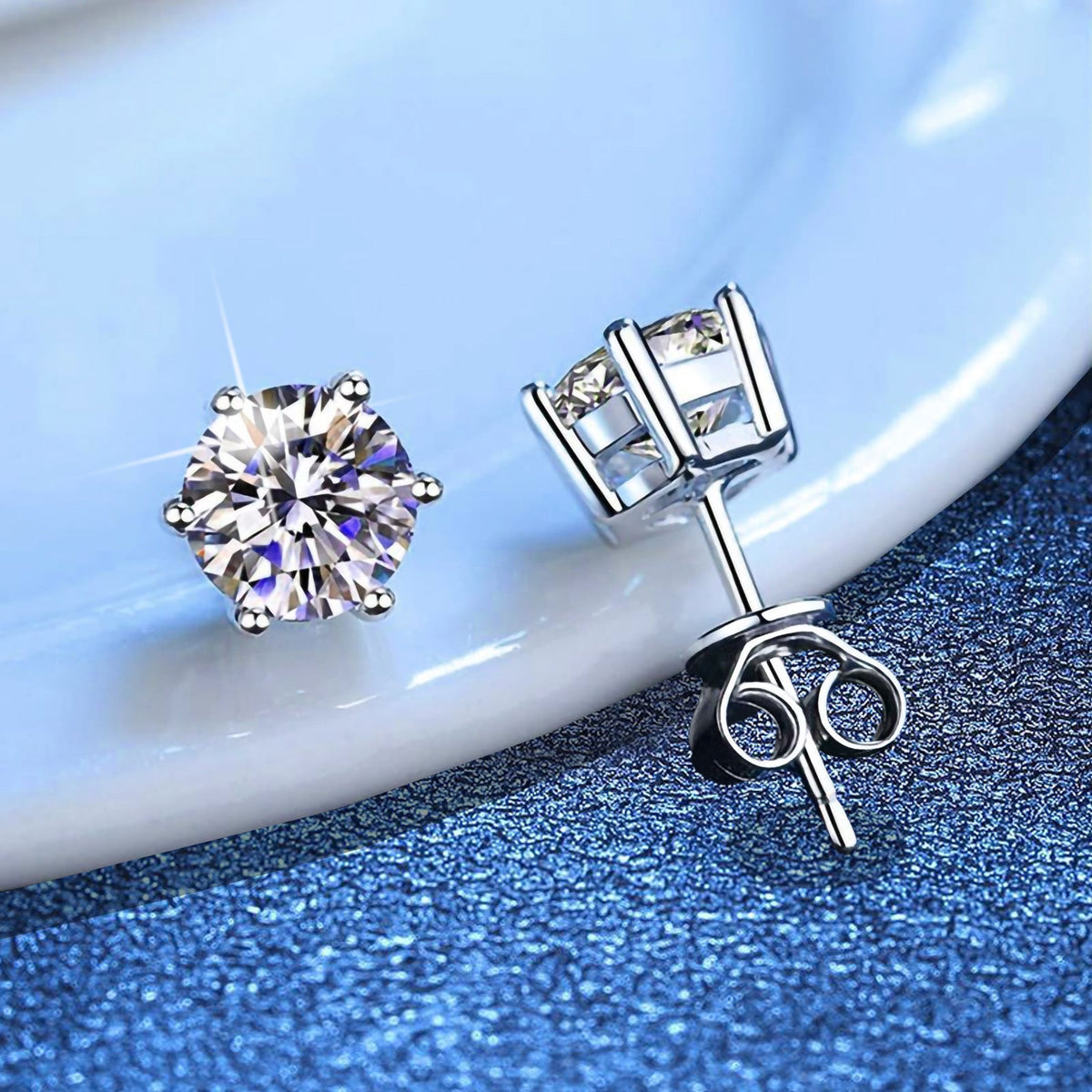 [Elara]SIX-PRONG MOISSANITE EARRINGS