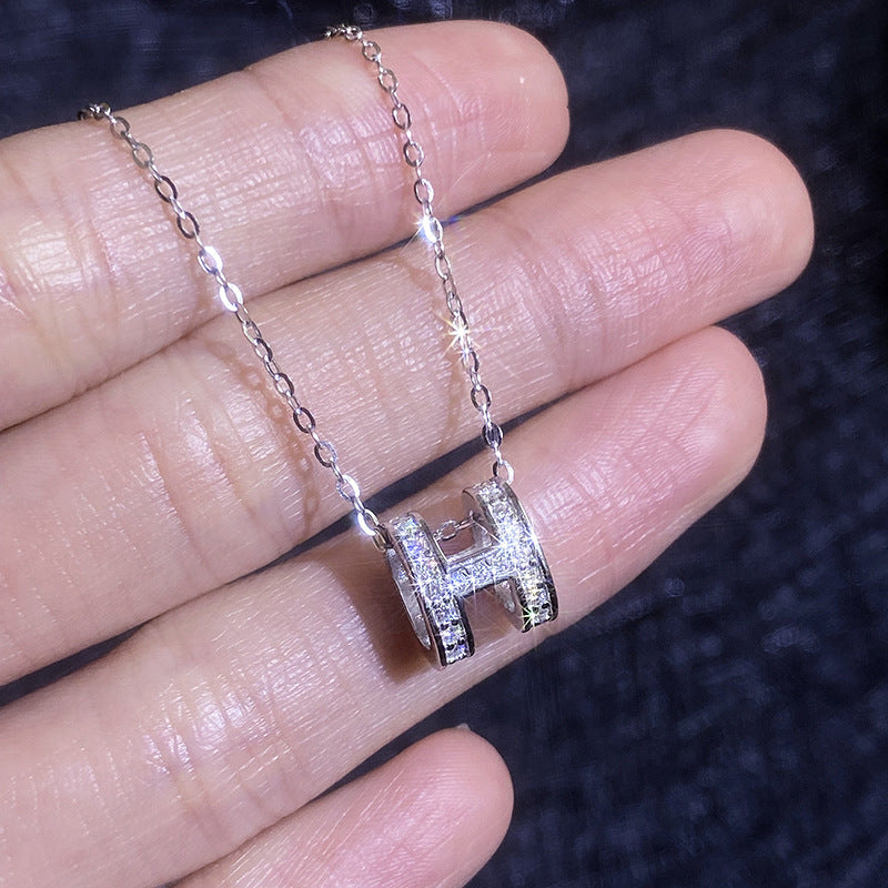 [Elara]FULL-PAVE "H" MOISSANITE PENDANT NECKLACE