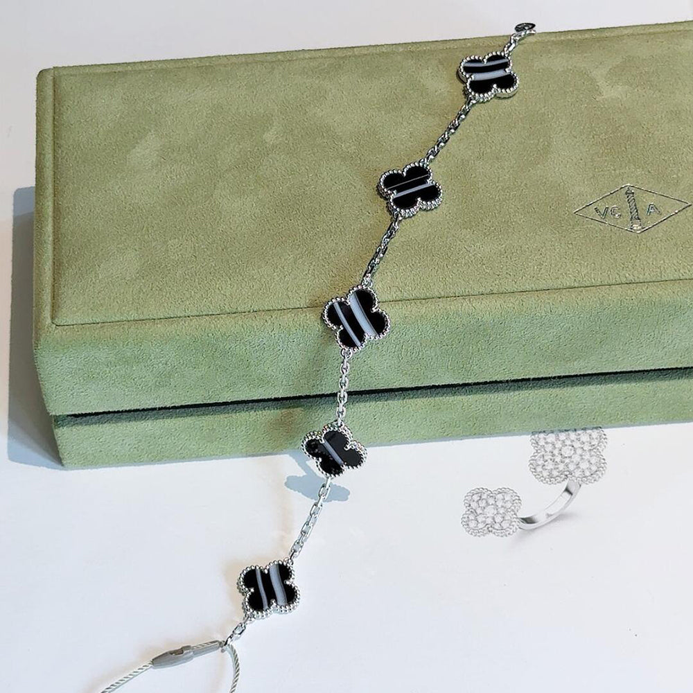 [Elara jewelsry ]CLOVER 5 MOTIF VEINED ONYX BRACELET SILVER