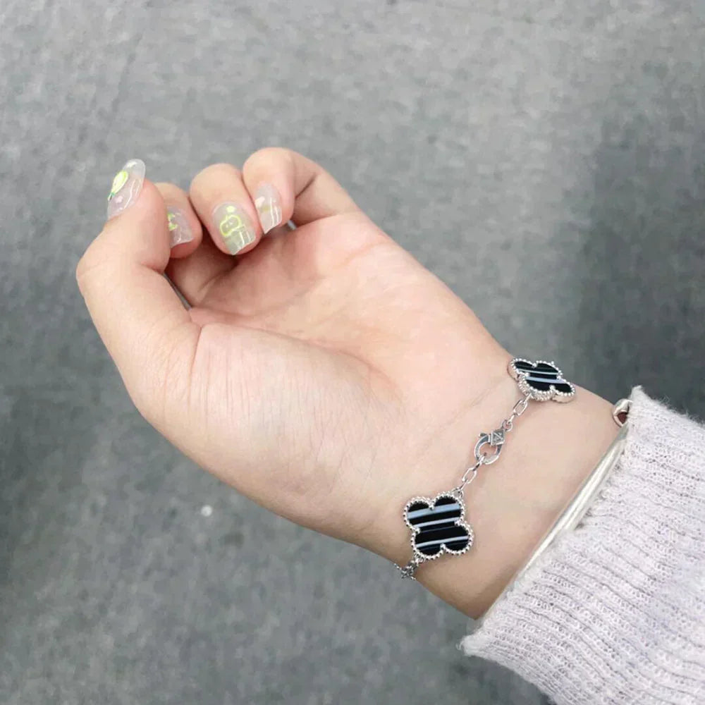 [Elara jewelsry ] CLOVER 5 MOTIF PULSAR STONE BRACELET COLLECTION