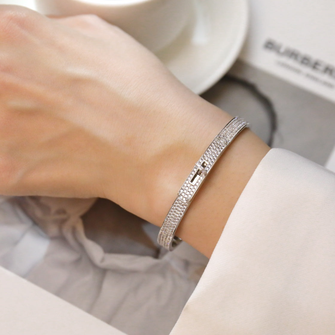 [Elara jewelsry ]KELLY BRACELET DIAMOND PAVED